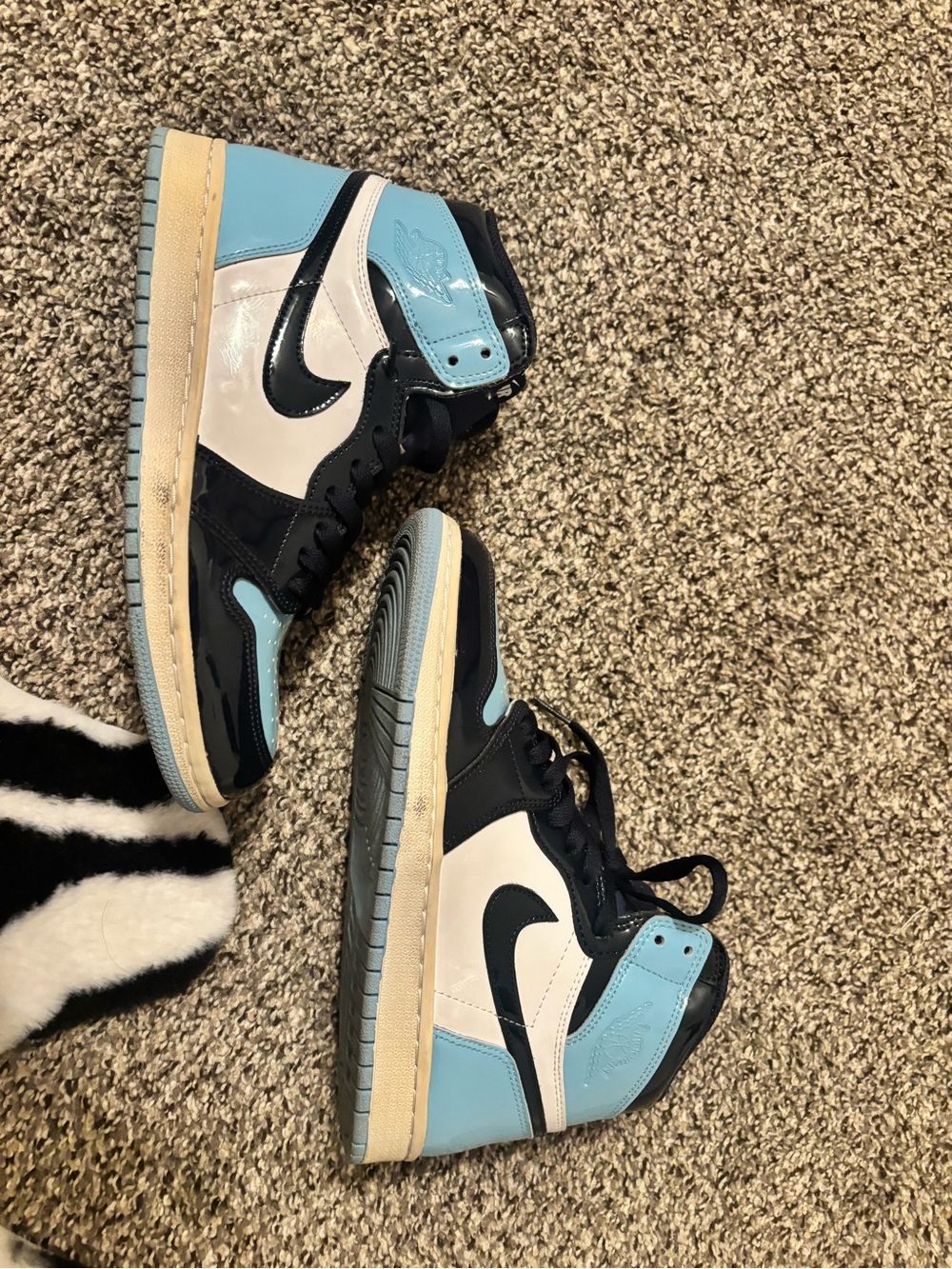 Jordan one patent leather blue sneakers